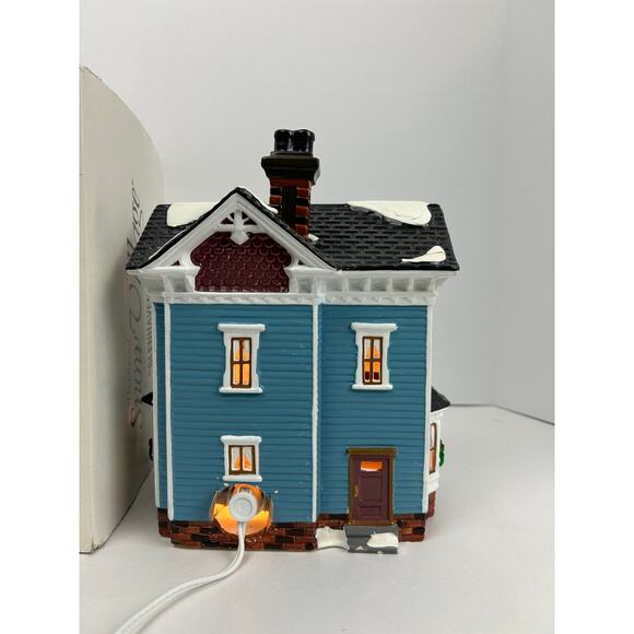 Department 56 Glenhaven House Lighted Original Snow Village With Box - Retired - Picture 4 of 10